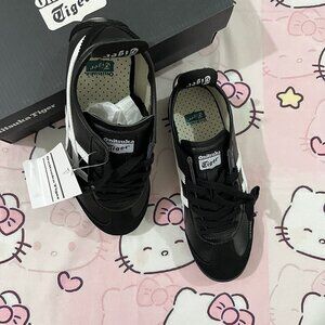 Onitsuka Tiger Black Leather Sneakers